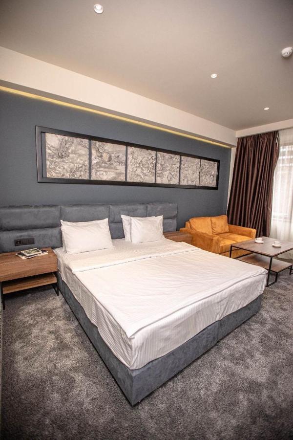 Aparthotel Nor Ekats Erywań Zewnętrze zdjęcie